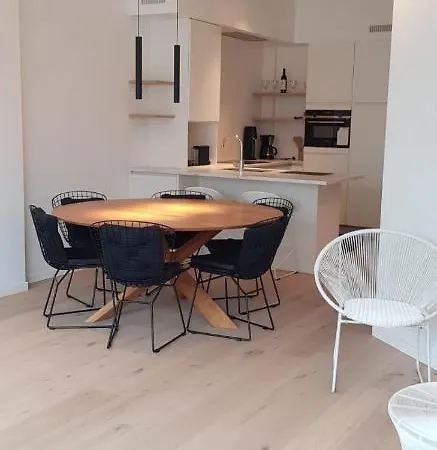 Nieuwbouwappartement Lippenslaan Met 2 Slaapkamers - Wifi - 6 Personen *