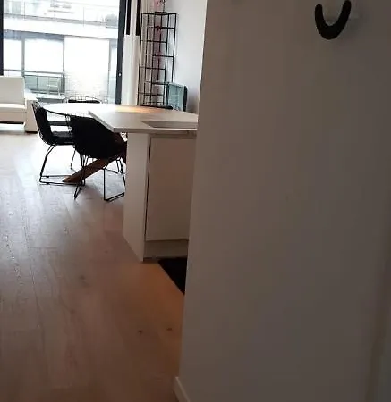 Nieuwbouwappartement Lippenslaan Met 2 Slaapkamers - Wifi - 6 Personen דירה