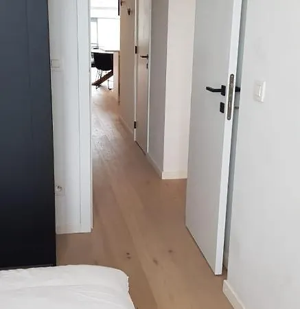 Nieuwbouwappartement Lippenslaan Met 2 Slaapkamers - Wifi - 6 Personen * Knokke-Heist