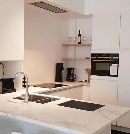 Nieuwbouwappartement Lippenslaan Met 2 Slaapkamers - Wifi - 6 Personen * 克诺克－海斯特