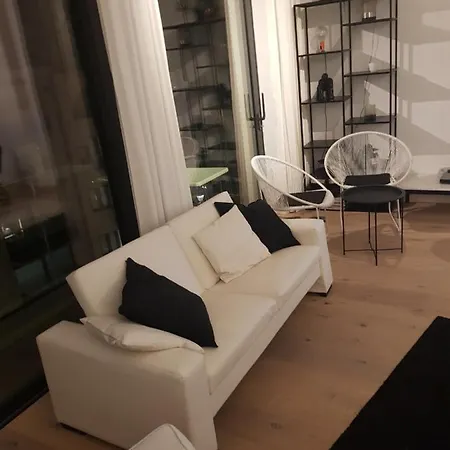 Nieuwbouwappartement Lippenslaan Met 2 Slaapkamers - Wifi - 6 Personen *