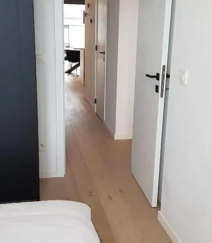 Nieuwbouwappartement Lippenslaan Met 2 Slaapkamers - Wifi - 6 Personen * Knokke-Heist