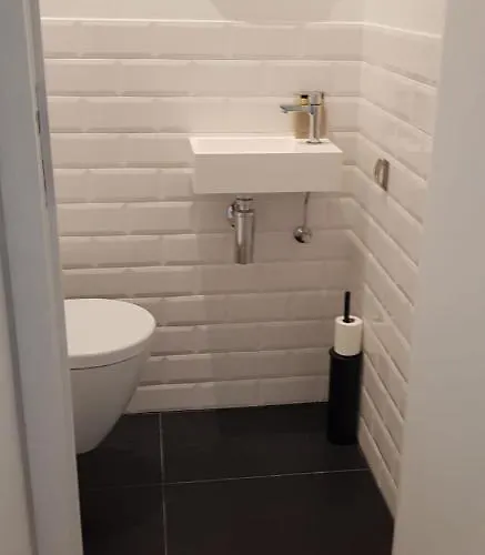 Nieuwbouwappartement Lippenslaan Met 2 Slaapkamers - Wifi - 6 Personen Knokke-Heist